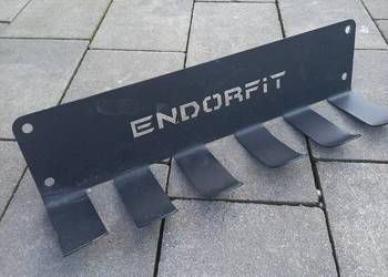 Wieszaki ścienne na gryfy