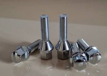 Śruba szpilka M12x1,5 36mm