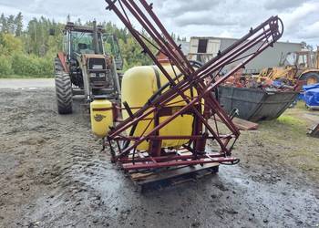 Opryskiwacz Hardi 800l 12m