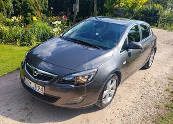 Opel Astra j 1,6 T 180 km Automat