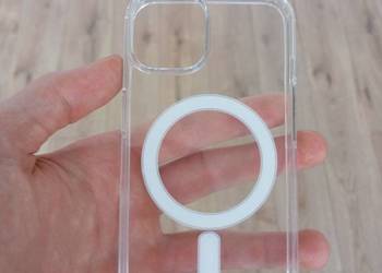 Przezroczyste etui iPhone 15 Clear Case z MagSafe – Stan Idealny