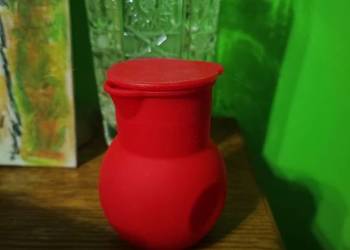 Silikonowy tygiel (pojemnik) do topienia czekolady lub masła