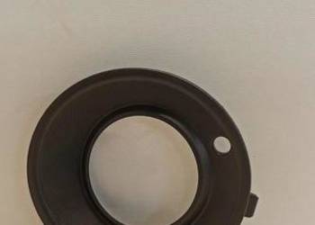 SEAT ARONA RAMKA HALOGENU ZDERZAK PRZÓD 6F9853663A