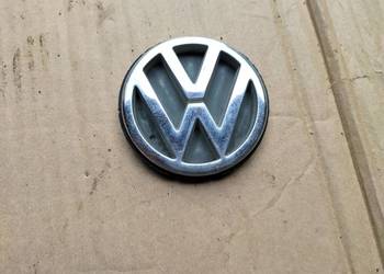 VW PASSAT B4 KOMBI  ZNACZEK EMBLEMAT NAPIS
