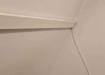 Uchwyt do listwy - ukrycie kabli