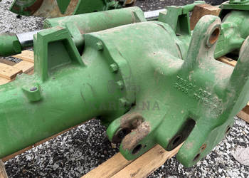 John Deere 6175 6195 6215 6R 175 195 215 Obudowa Przedniego Mostu Prawa St…