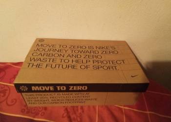 Pudełko na buty nike move to zero