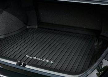 TOYOTA Camry Mata bagaznika PT908-03185-02 OE