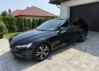 Volvo V60 B4 R-Design 2.0 DIESEL Zarejestrowany Ważne Opłaty Pełna Opcja