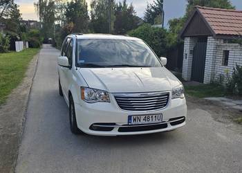 chrysler tow&country przystosowany dla osoby niepełnosprawnej