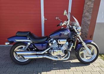 Honda vf 750 magna