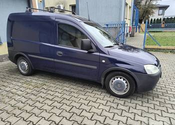 Sprzedam opla combo z hakiem 1,6 8 v najlepsze silniki