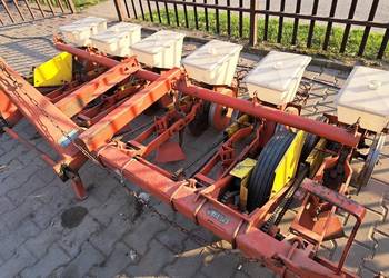 Siewnik do buraków S041/2 Gama super stan