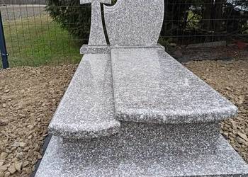Nagrobek granitowy brąz