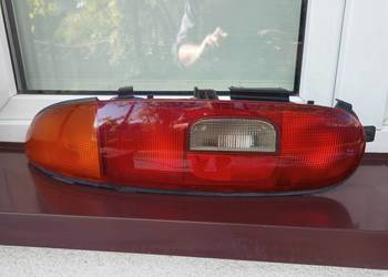 Mazda MX3 lampa tył tylna lewa oprawki