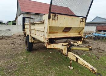 Rozrzutnik obornika 8t