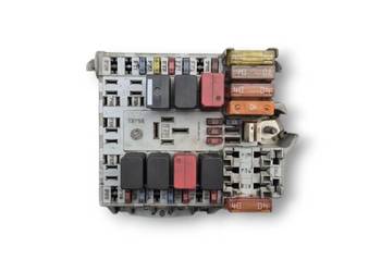 SKRZYNKA BEZPIECZNIKÓW FIAT SIENA MAREA PALIO BRAVO BRAVA 1.6 16V 46809991