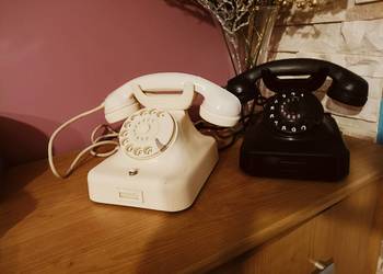 Telefony tarczowe z lat 50-tych