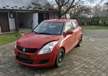 Suzuki Swifr 2012 1.2B+G lekko uszkodzony