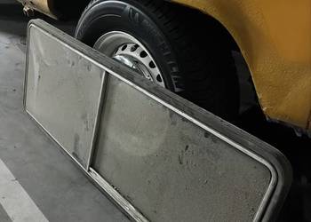 Szyba boczna suwana otwierana Vw t2 ogórek