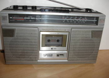 Radiomagnetofon SHARP GF-6060H