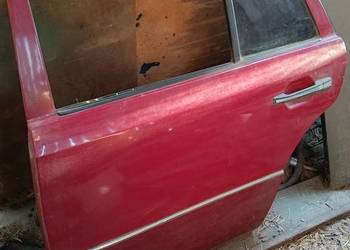 Drzwi Mercedes 124 kombi tył.