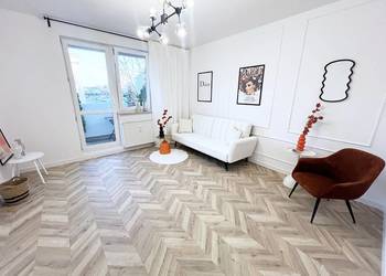 LUX 2 pokoje, blisko METRO, BEZPOŚREDNIO!