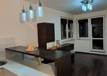 Wynajmę mieszkanie -salon z aneksem, 2 pokoje, 2 miejsca parkingowe