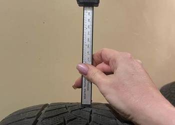 Goodyear ultra grip 225 50 17