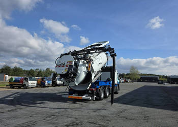 Renault WUKO RIVARD RECYTLING do zbierania odpadów płynnych WUKO asenizacy…