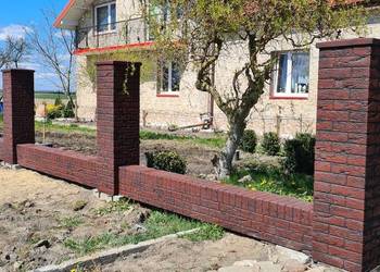 ala klinkier, imitacja klinkieru, ogrodzenia, słupki, murki