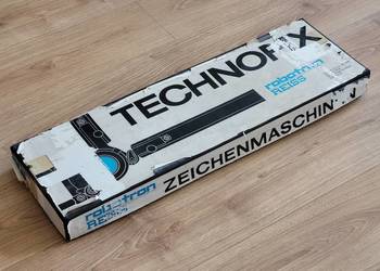 Przykładnica kreślarska „TECHNOFIX”