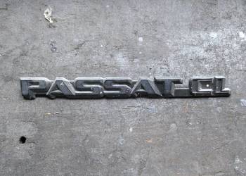 Emblemat znaczek napis Passat CL B2