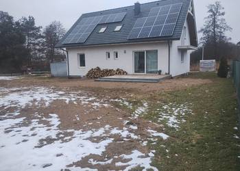 Dom w Ślesinie nad jeziorem