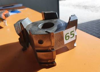 GŁOWICA - FREZ PROFILOWY 135x72x35 GŁOWICA - FREZ PROFILOWY 135x72x35