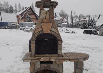 Kominek, grill ogrodowy z kamienia gnejsowego (A1)