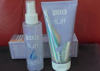 Zestaw mgiełka do ciała i balsam do ciała Glinda Upland Wicked x Fluff