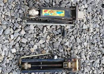 Lewarek podnosnik samochodowy