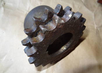 Koło zębate podwójne fi 92mm Z17 zębów nowe oryginał