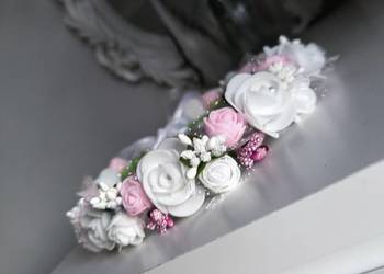 Wianek komunijny na głowę do pierwszej komunii Świętej alba biały sesja