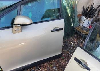 Citroen C 4 Zamek z  Drzwi Szyba Klamka