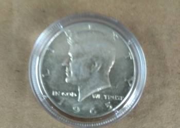59 . Amerykańska półdolarówka z wizerunkiem Kennedyego