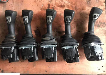 JOYSTICK DO CLAAS SCORPION 70 447055 9055