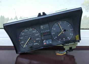 VW Golf MK2 Jetta A2 II licznik zegary prędkościomierz 1.6 diesel 1 kostka