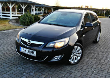 Opel Astra GAZ do 2033r * Opłaty do 08.2026r* CHromy* Grzane fotele i kier…