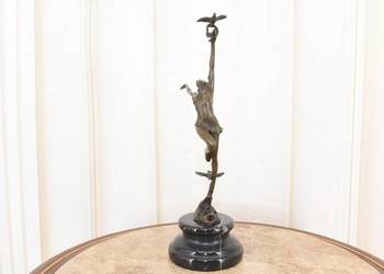 Tancerka z Gołębiami Akt - Figura Rzeźba z Brązu w Stylu Aldo Vitaleh