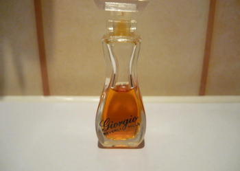 Perfumy GIORGIO BEVERLY HILLS