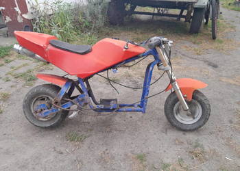 Mini Ścigacz bez silnika.