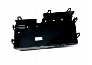 VOLVO S40 V50 puszka skrzynka bezpiecznikowa OE 8688039