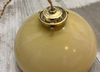 Lampa wisząca z kloszem typu beret